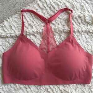 Like New Pink Lace-Back Bralette adjustable w removable inserts lace comfortable